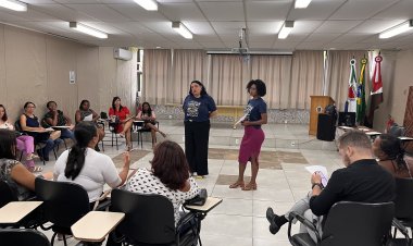 Monitoras do transporte escolar municipal passam por  capacitação e alinhamento para o início do ano escolar