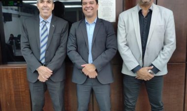 Vereadores trocam de partidos para disputar as eleições de 2024