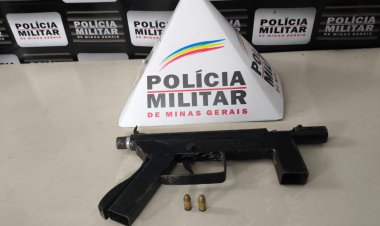 Polícia Militar de João Monlevade prende homem por porte ilegal de arma de fogo e apreende submetralhadora e munições