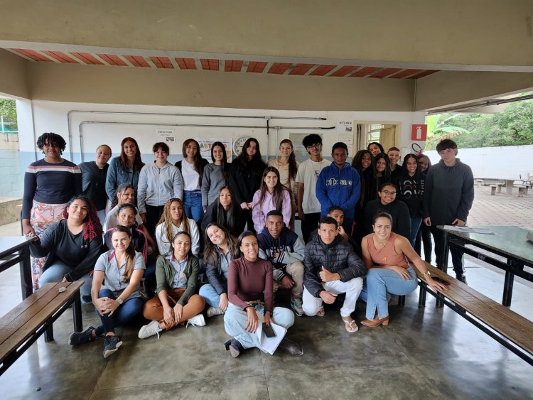 Parlamento Jovem de São Gonçalo avança com oficina sobre identidade cultural