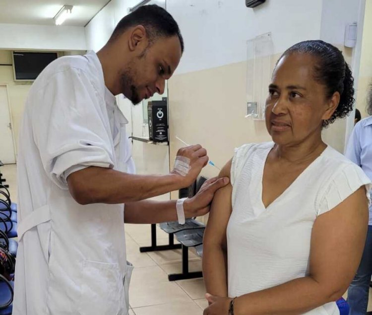 João Monlevade amplia vacinação contra gripe para toda a população