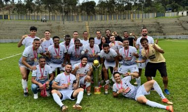 Tottenham F.C. é Tricampeão da Copa Monlevade de Futebol Amador em Final Eletrizante