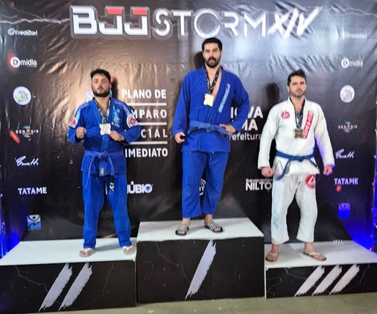 Atletas de São Gonçalo se destacam no BJJ Storm XIV