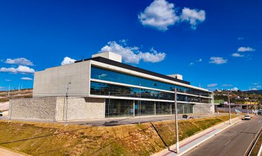 Prefeitura de São Gonçalo do Rio Abaixo tem nova sede administrativa