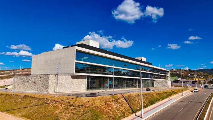 Prefeitura de São Gonçalo do Rio Abaixo tem nova sede administrativa