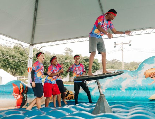Mais de mil jovens participam da Colônia de Férias e Circuito Radical em São Gonçalo
