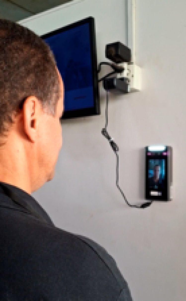 Prefeitura de João Monlevade implanta reconhecimento facial para controle de ponto dos servidores