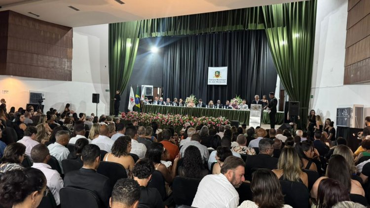 Anfiteatro lotado celebra entrega do Diploma Operários do Ano 2026 em João Monlevade