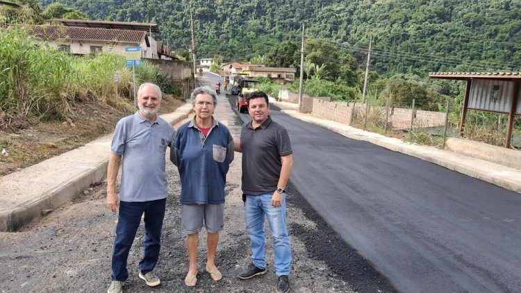 ​Avenida Vereador João Braga recebe investimento de R$ 1 milhão em novo asfaltamento