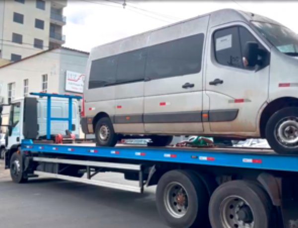 Settran guincha veículos abandonados em João Monlevade após fim de prazo para proprietários