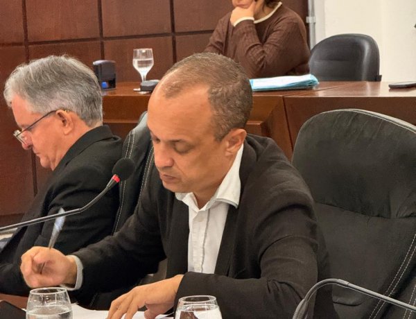 Vereador Bruno Cabeção aciona Ministério Público para apurar possível descumprimento de direitos de estudante com TDAH e Dislexia na rede estadual de ensino